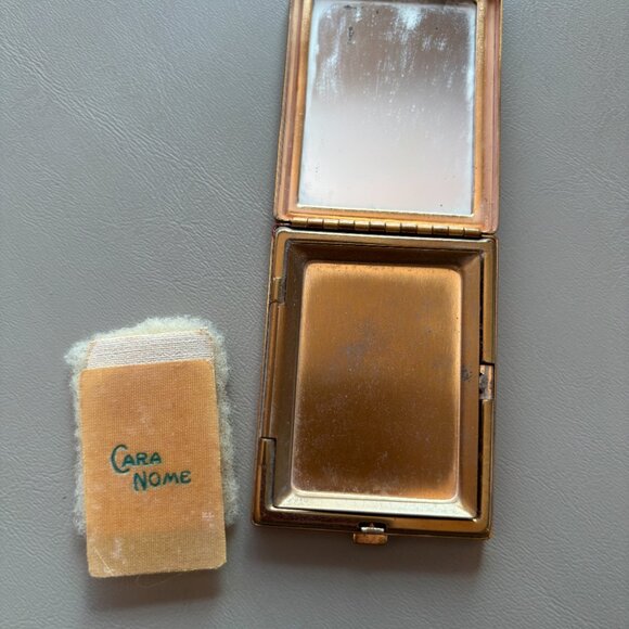 Vintage Ladies Compact - Picture 5 of 9